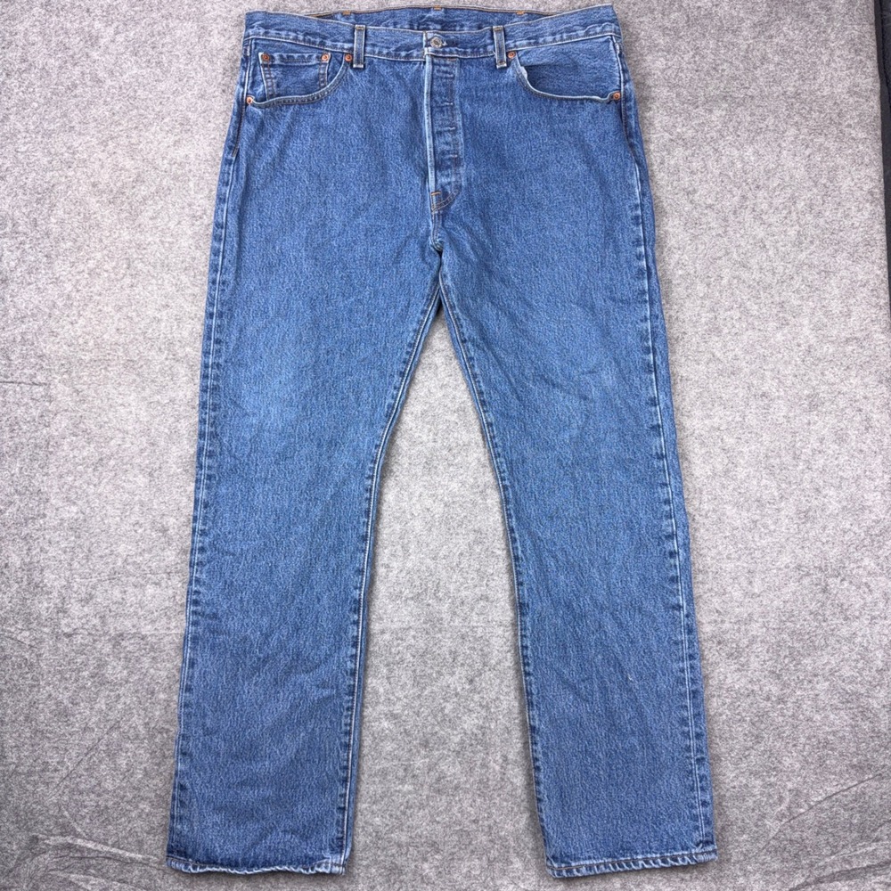 Levis 501 Jeans Mens 38x32 Blue Button Fly Straight Leg Denim Pants Everyday
